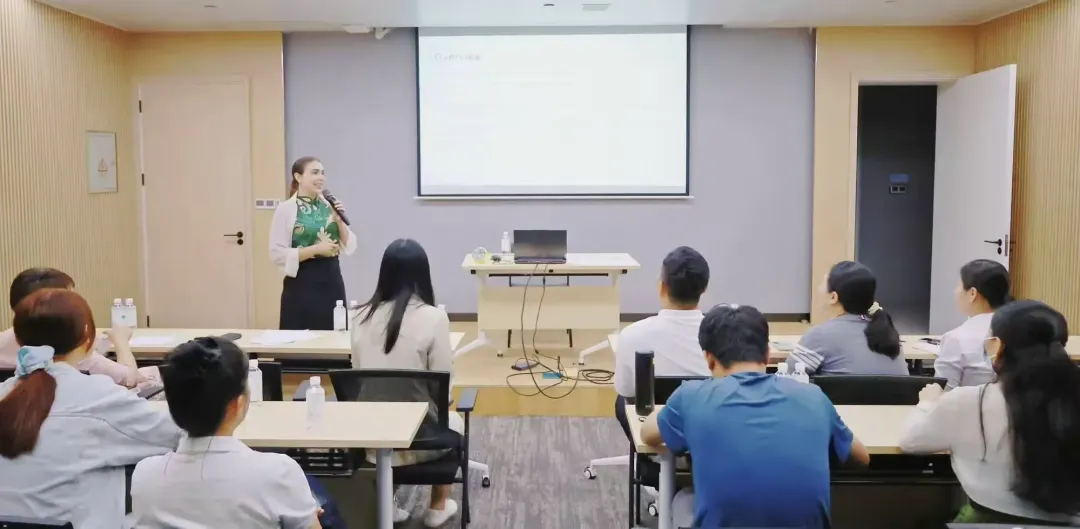 迎接封關新時代，提升英語硬實力——三亞環(huán)農(nóng)